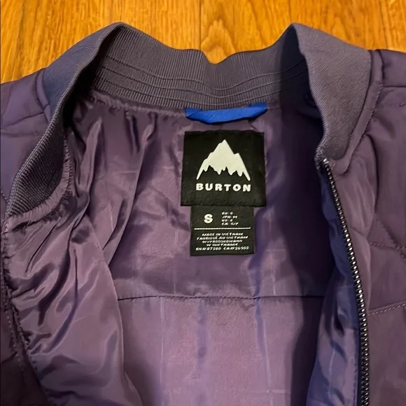 NWT.  Women’s Burton Base Layer Jacket - Picture 2 of 3